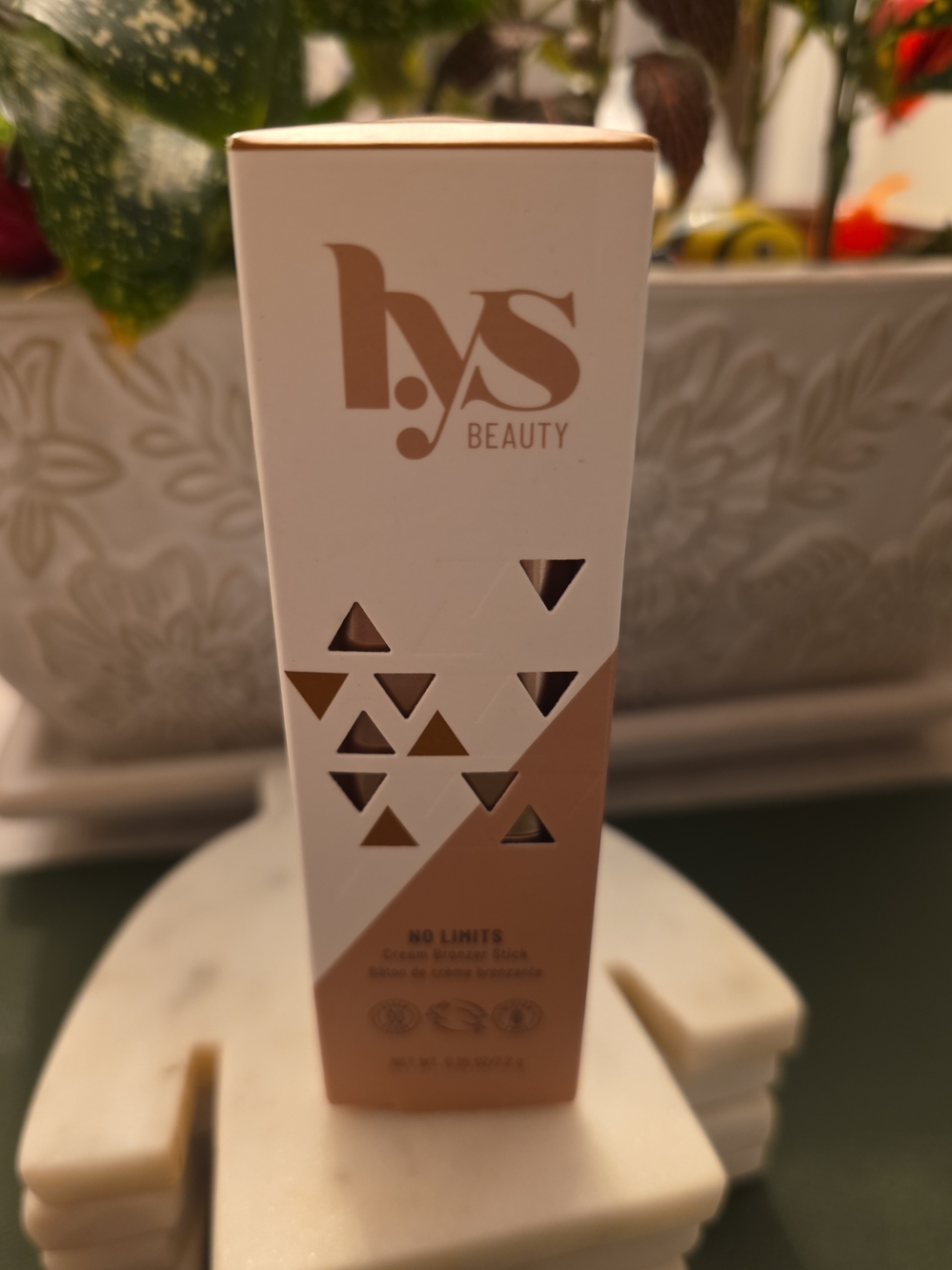 LYS Beauty No Limits Cream Bronzer Contour Stick Harmony Medium NWT